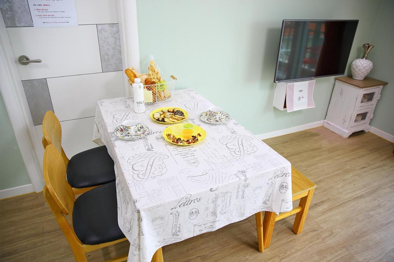 蒙马特度假屋 南海郡 外观 照片